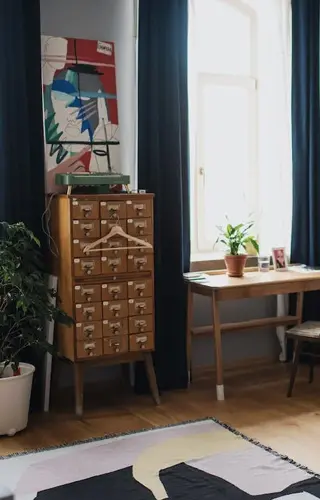 За нас